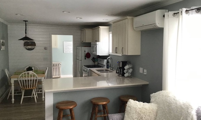 Boyne City Casa | ¡¡NUEVO LISTADO!! Acogedora casa de campo en el centro de la ciudad de Boyne