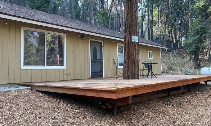 Posey Cabina | Sequoia National Forest CabinM