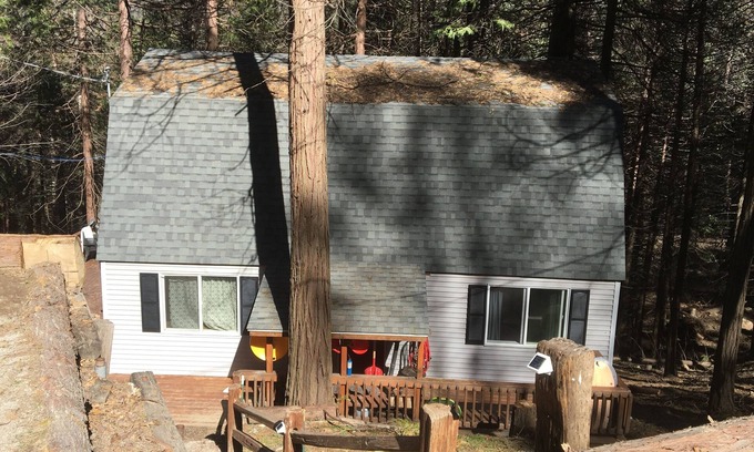 Posey Casa | Sequoia National Forrest cabina duerme 16