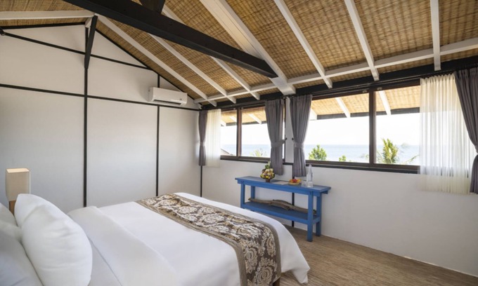 Purwakerti Cabaña | Cabaña SERAYA con vista al mar
