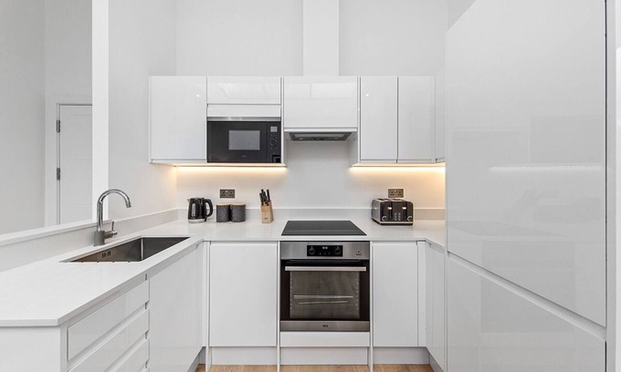 Canbury Apartamento | Sercasa ~ Appletree Court ~ Kingston {ocho}