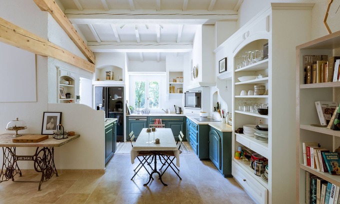 Avignon Casa | Serendip