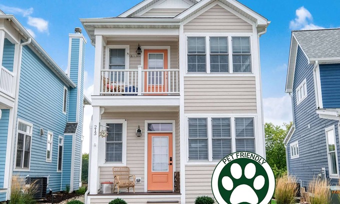 Ottawa Casa | Serendipity 2 Bedroom 2.5 Bath