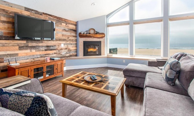 Kiwanda Shores Casa | Serendipity by the Sea