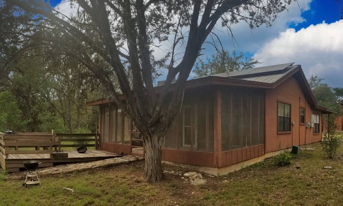 Rio Frio Casa | SERENDIPITY RIVER BUNGALOW