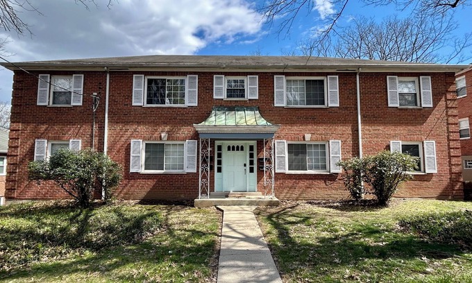 Westwood Apartamento | Serene 2-bedroom apartment with AC in charming Cincinnati