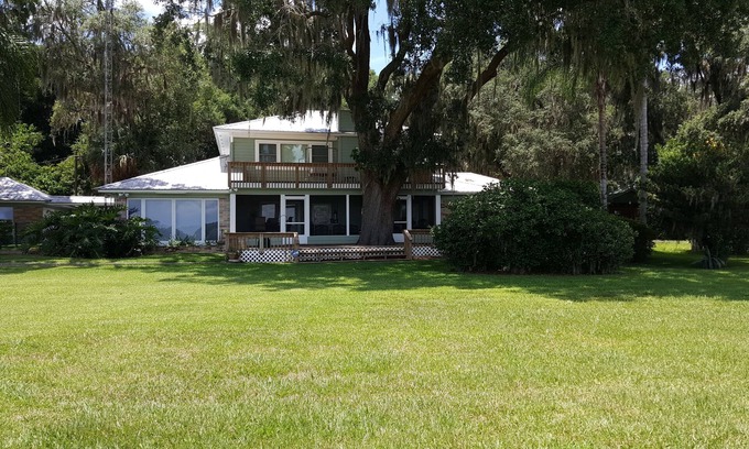 Candler Casa | Sereno 3br, 3 baños Estate Home en Little Lake Weir