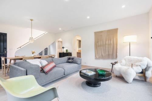 Concrete Casa | Serene 3BR Near North Cascades
