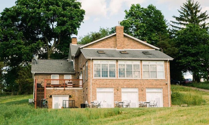 Burgettstown Casa | Serene 6BR country home on 325 acres ATV for rent