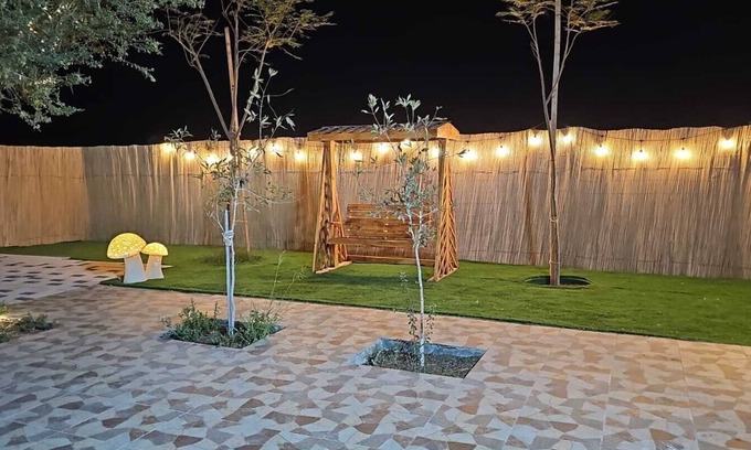 Ras Al Khaimah Chalet De Esquí | Serene chalet with WiFi in Ras Al-Khaimah