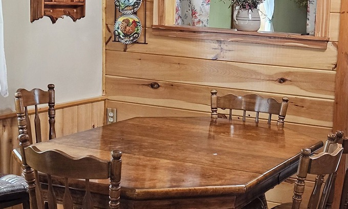 Woodbury Cabaña | Serene & comforting - Dogwood Cottage Awaits "you n yours!" Welcome!