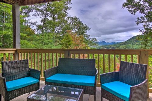 Franklin Apartamento | Serene Escape with Mountain Views, Near Dtwn!