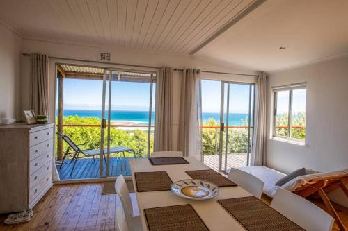 Cape Peninsula Casa | Serene Hide-Away with ocean views.