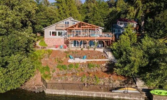 Olympia Casa | Serene Inlet WATERFRONT Beach House