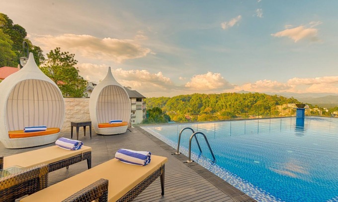 Kandy Hotel | Serene Kandy