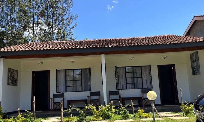 Nanyuki Apartamento | Serene Koselig Villas with Bar, Fireplace & Pool Table