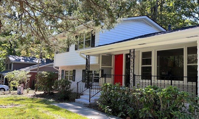 Cary Casa | Serene Landing Place near Downtown Cary