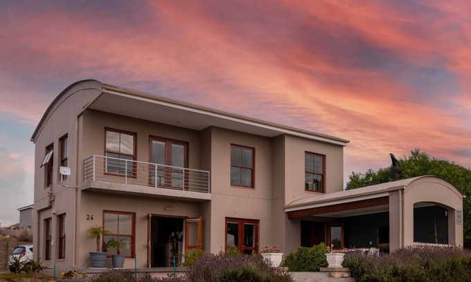 Langebaan Casa | Serene Langebaan Getaway with Garden Views