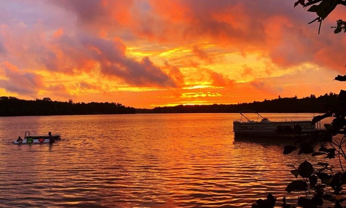 Cheboygan Cabaña | Serene Long Lake Cottage: Sleeps 6, waterfront