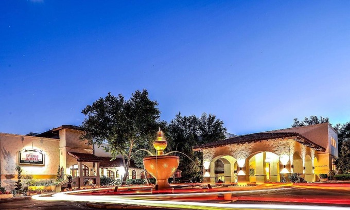 Sedona Complejo | Serene Los Abrigos Spa Retreat – Ideal for Couples
