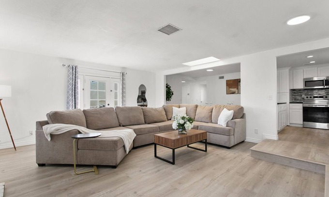 Upland Casa | Serene Meadow Home on Winn Drive #42042