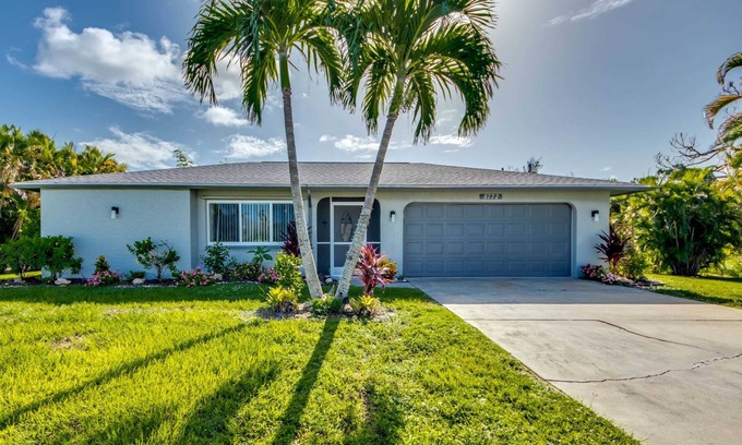 Saint James City Casa | Serene Pine Island Getaway*Game Room*Bikes & More