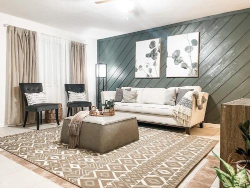 Tallahassee Casa | Serene Private Two Bedroom Townhouse in East TLH