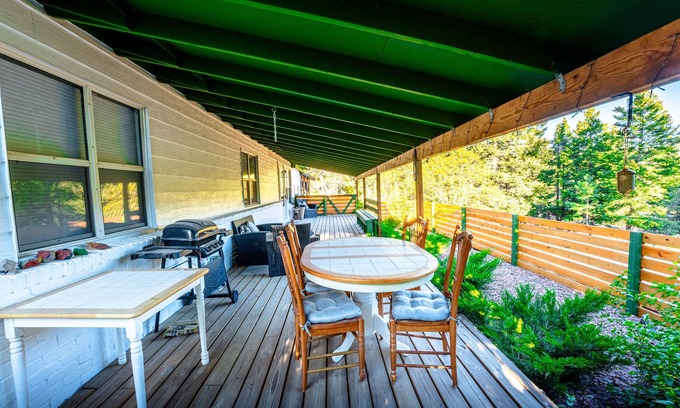 Cloudcroft Casa | Serene Retreat In The Heart Of Cloudcroft 3 Bedroom Home