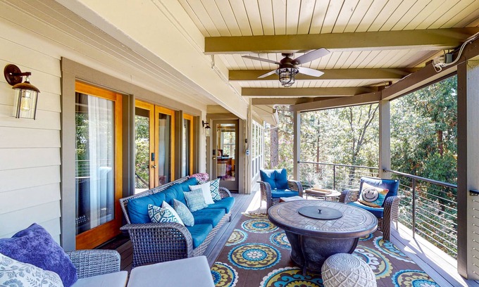 Grass Valley Casa | Serene retreat with pool, hot tub, basketball court, wood fireplace, & gas grill
