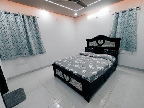Serilingampally Casa | Serene Sanctuary