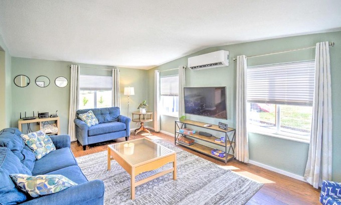 Sequim Casa | Serene Sequim Retreat with Deck Pets Welcome!