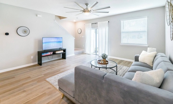 St. Augustine Apartamento | Serene Shores: Your Modern Haven in St. Augustine
