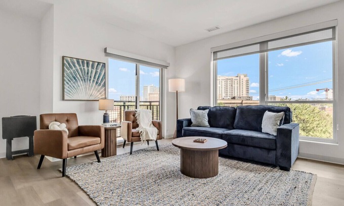 University Circle Apartamento | Serene & Spacious 2BR | Cleveland Clinic