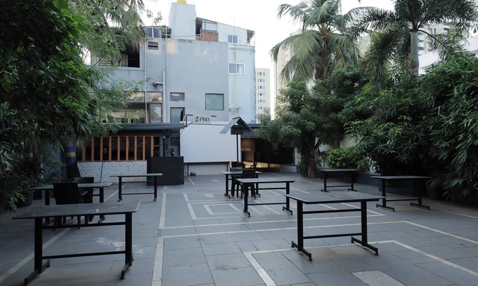 Semmencherry Hotel | Serene Stays