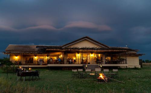 Kogatende Cabina | Serengeti River Camp