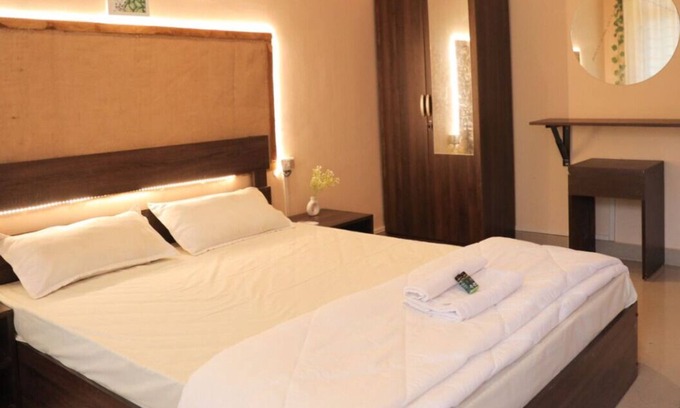 Sualkuchi Apartamento | Serenite Retreats - Premium 3BHK Suite