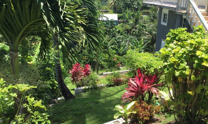 Port Antonio Apartamento | Serenity 2-bed Apartment in Port Antonio, Portland