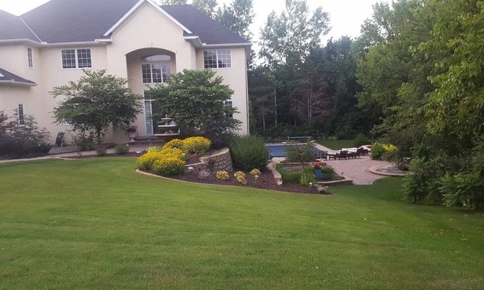 Shakopee Casa | "Serenity" A Luxurious Retreat