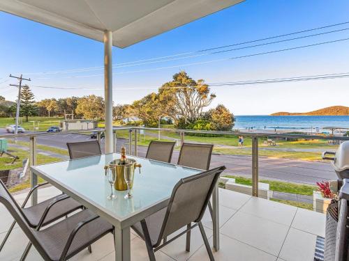 Fingal Bay Casa | serenity at Fingal Bay 1
