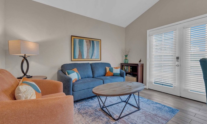 Rancho Del Cerro Casa | Serenity at Sweetwater Guesthouse - Peaceful Desert Escape - Mountain Views