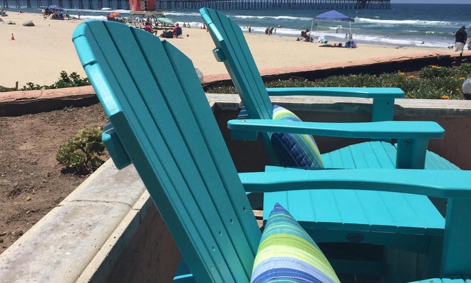 Imperial Beach Condominio | Serenity by the Sea ~ So SD ~ "Imperial Beach Chic" ~ Lux Oceanfront 3Bd Condo w / Pool