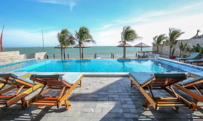 Central Mui Ne Beach Complejo | Serenity by the Sea