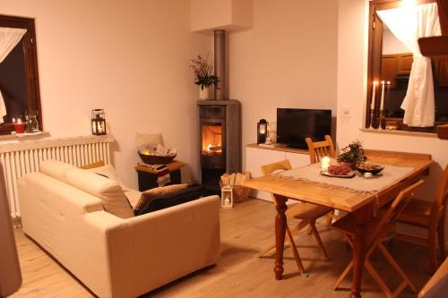 Ischia Apartamento | Serenity Escapes - Caldonazzo Lake