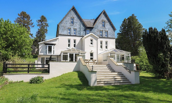 Llangammarch Wells Cabaña | SERENITY HOUSE, THE RETREAT, with a garden in Llanwrtyd Wells