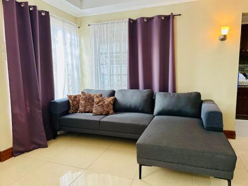 Jaro Casa | Serenity Home - 4 bedroom home