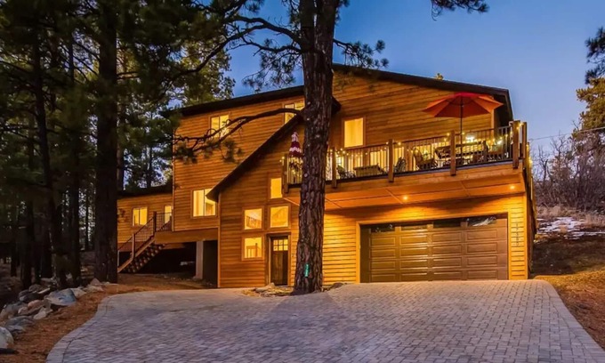 Munds Park Cabina | Serenity in the Pines - Luxury Cabin in Munds Park