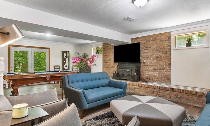 North Chesterfield Casa | Serenity in the Suburbs: Your Gorgeous RVA Getaway