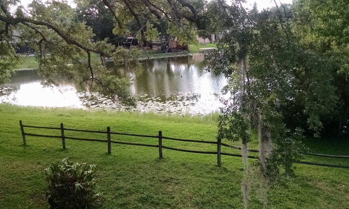 Timberlane Woodlake Casa | Serenity LakeHouse en Tampa