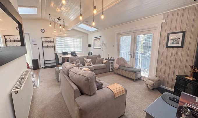 Windermere Cabina | Serenity- Lovely & Cosy 3Bedroom Lodge