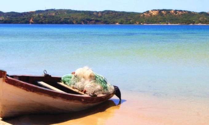 Praia do Bilene Cabina | Serenity Nhabanga